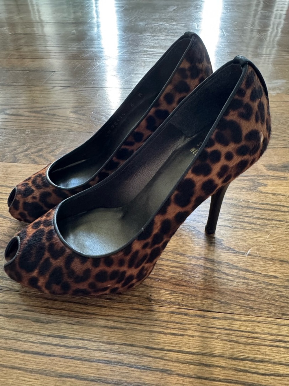 Stuart Weitzman Leopard Calf Hair Peep Toe Heels Pumps Size 6